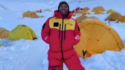 Nepal's Everest Man- Kami Rita climbs Mount Everest for a record 30th time